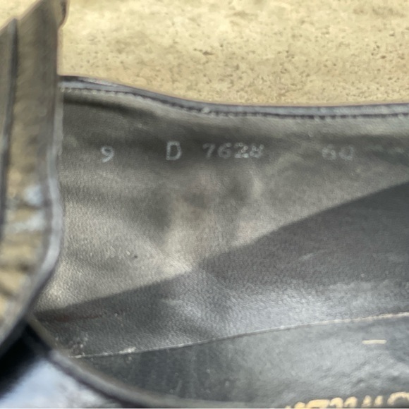 Vintage Bally of Switzerland Black Leather‎ Loafers, 9D - Picture 8 of 8